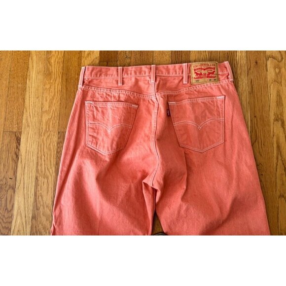 Levi's 501 Mens Tag Size 38/30 Button Fly Salmon Coral Straight Leg Jeans - Picture 3 of 4